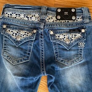 NWOT Girls 16 Miss Me Jean Capris